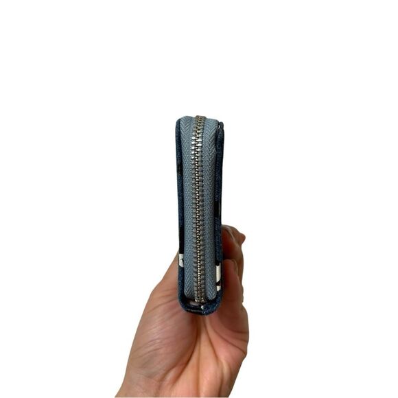 Disney Parks Loungefly Mickey Mouse Denim Zip Around Lay Flat Wallet - Picture 5 of 9